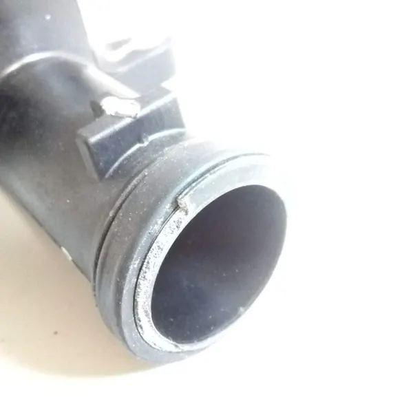 Carcasa de termostato VW Jetta 5C USA 07K121117C image 5