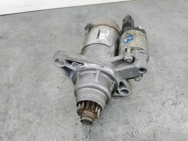 Motor de arranque VW Golf VII 1.6 TDI image 4