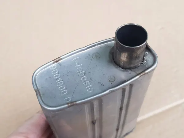Webasto Pakoputken Vaimennin OEM 9001800D - Käytetty image 6