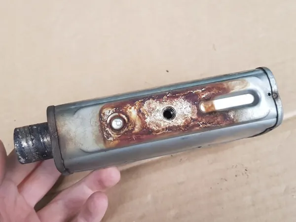 Webasto Pakoputken Vaimennin OEM 9001800D - Käytetty image 8