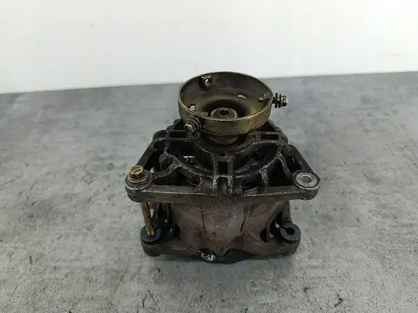 Vaihtovirtageneraattori Ford Focus I 1.8 TDCI image 7