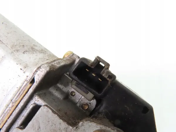 OEM 8513002020 Bakrutorhuvmotor för Toyota Corolla image 3