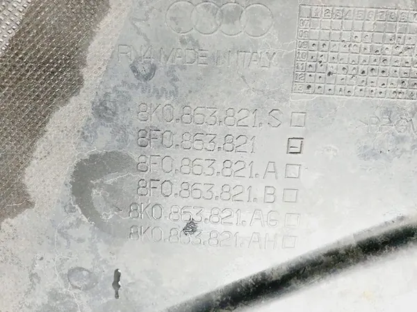 Audi A4 B8 Motorhuv OE 8K1863821H image 5