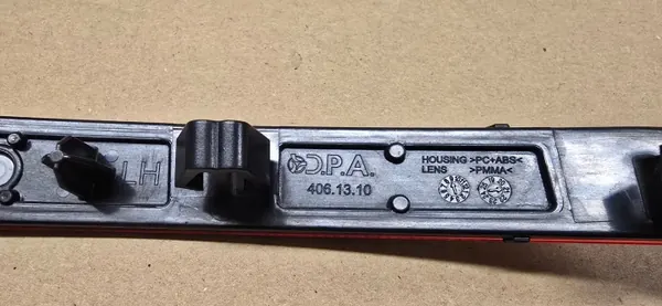 Réflecteur de pare-chocs arrière SEAT OEM 5FE945105A/5FE945106A image 4