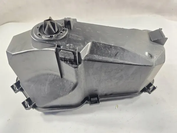 Audi Q7 Ansauggehäuse OEM 4M1815389 image 4