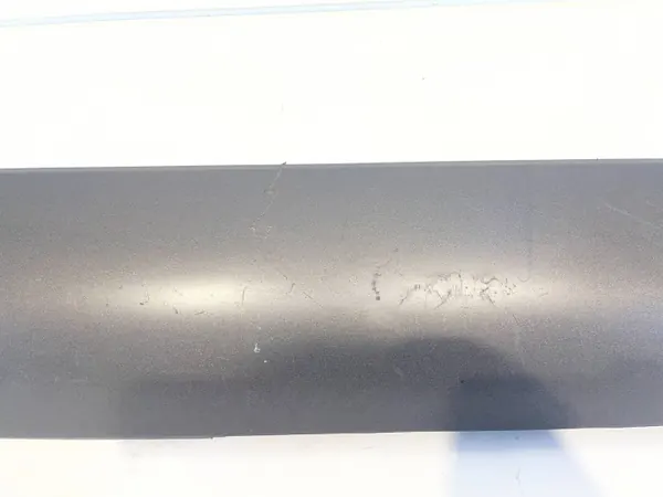 Honda CR-V Höger Framdörrlist OEM 540018010 image 3
