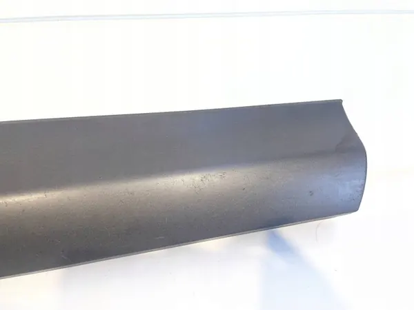 Honda CR-V Höger Framdörrlist OEM 540018010 image 4
