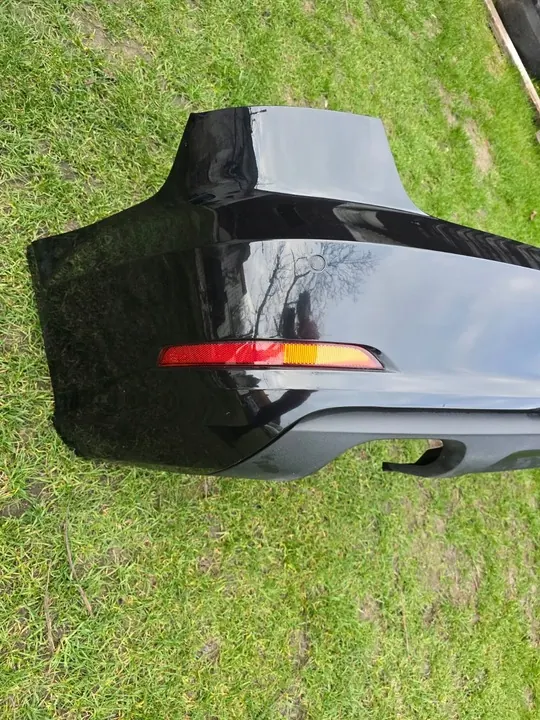 Parachoques trasero AUDI A3 (8V) SEDAN LY9T image 6