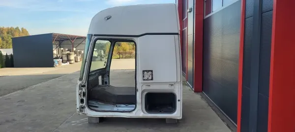 Cabina Renault Gama T Range C K Euro 6 - OEM Usado image 6