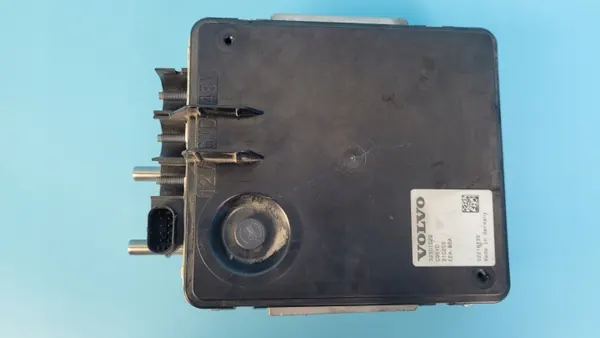 Volvo XC60 II Batterieladegerät-Modul OEM 32301022 image 8