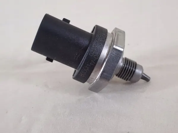 Oil Temperature Sensor 2.0 TDCi Ford Mondeo V MK5 2017 image 1