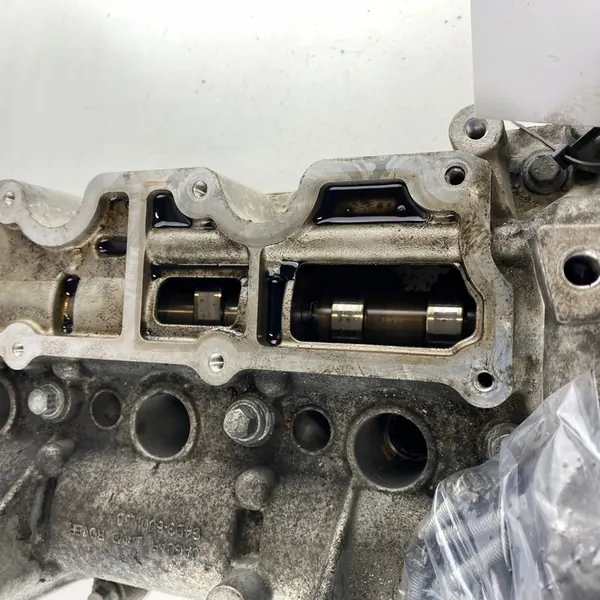 Engine Head + Camshafts Jaguar Land Rover Evoque 2.0D OEM image 3