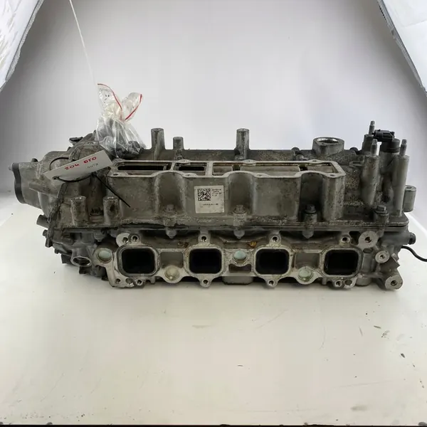 Engine Head + Camshafts Jaguar Land Rover Evoque 2.0D OEM image 9