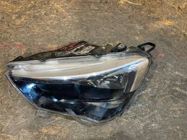 Opel Combo IV 4 E 18-23 Linker Voorlamp image 2