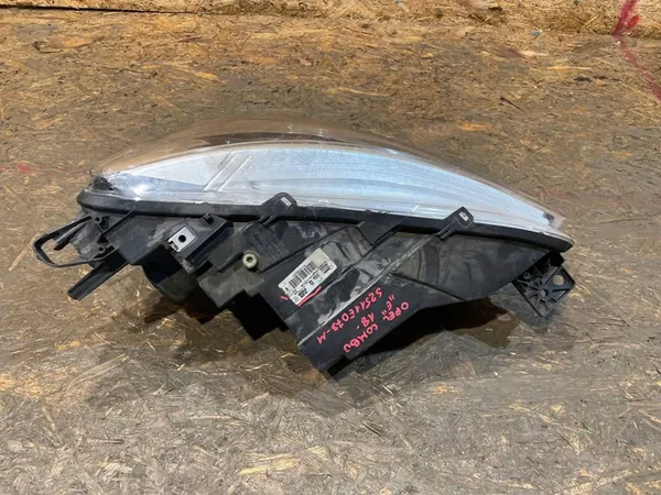 Opel Combo IV 4 E 18-23 Linker Voorlamp image 6