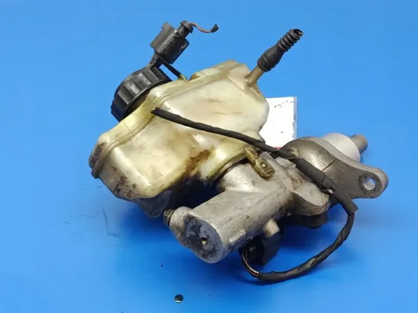 Käytetty VW Touran I 1.9TDI jarrupumppu OEM 1K1611301D image 5