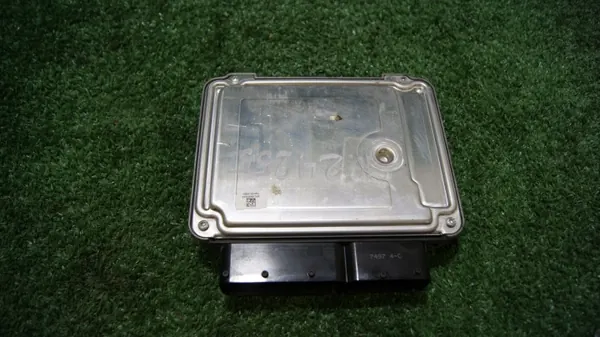 Motorcomputer OEM 03G906021CF voor Volkswagen EOS image 6