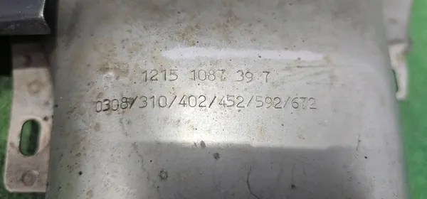 Bouton d'échappement Mercedes-Benz GLC OEM A0004900727 Avant Gauche image 7
