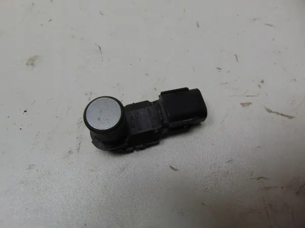 Sensor de aparcamiento trasero OEM 61M10-38370 Suzuki SX4 S-Cross image 2