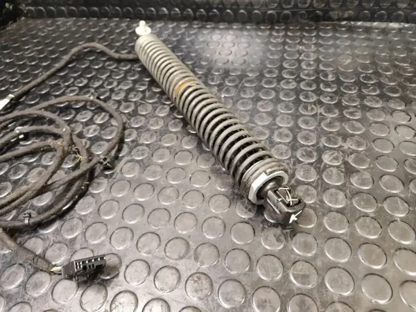 Atuador esquerdo do porta-malas OEM 7185713 para BMW Série 7 image 2