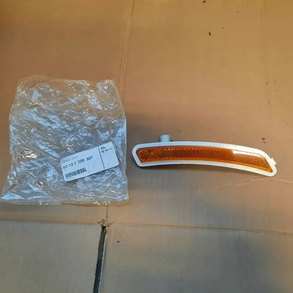 Bumper contourlicht links OEM 7298337 voor Mini F55 F56 F57 image 2