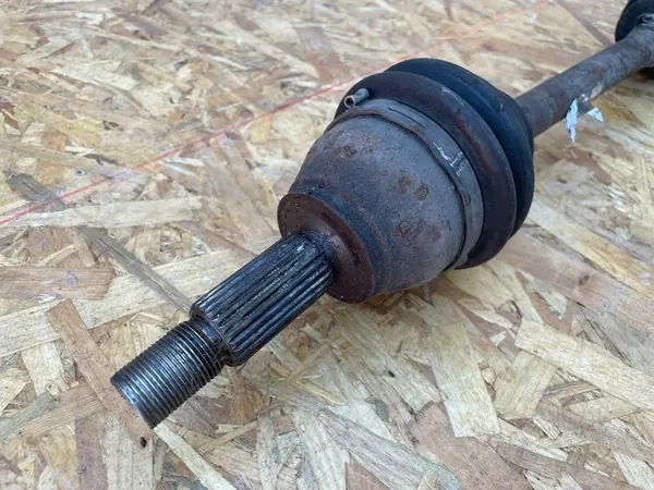 VÄNSTER AXEL FORD FIESTA MK7 VI MKVII FUSION MAZDA 2 image 3