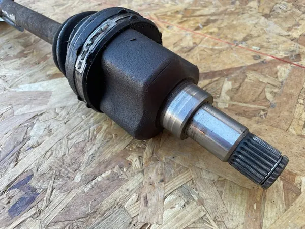 VÄNSTER AXEL FORD FIESTA MK7 VI MKVII FUSION MAZDA 2 image 4