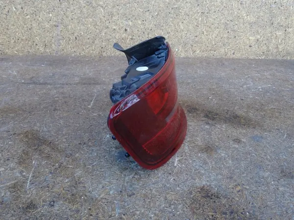 AUDI A3 8V 5D SPORTBACK LÁMPARA TRASERA IZQUIERDA 8V4945095 image 3