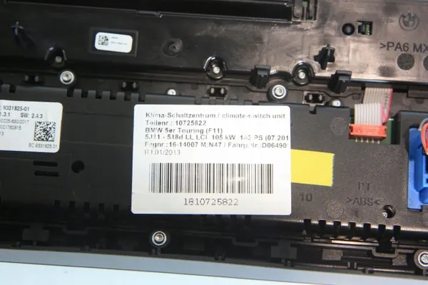 Panneau climatisation BMW 5 F10 F11 OEM 9230050 image 3