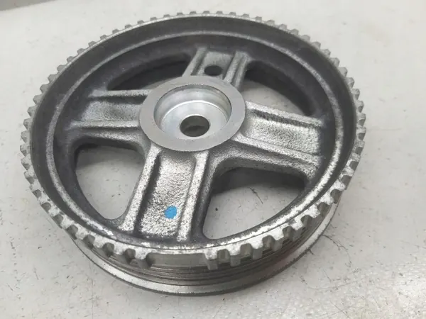 OEM 55230251 Kampiakselin hihnapyörä 0.9 TwinAir moottorille image 6