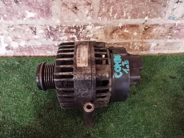 Opel Combo D Vaihtovirtageneraattori 51854912 image 3