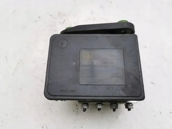 Pompe ABS OEM 5WA614517BM pour VW Golf VIII 1.5L image 5