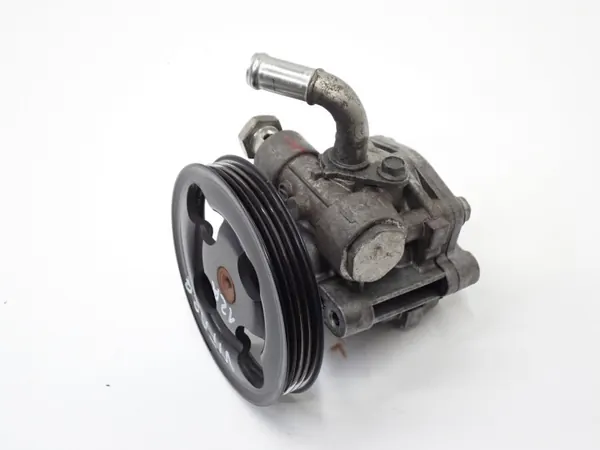 OEM 64J0 KYB ohjauspumppu Suzukille image 2