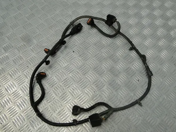Para-choques traseiro OEM 91890-D7040 - Usado image 2