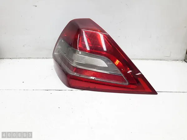 Luz Trasera Derecha Renault Megane II Sedan 8200757701 image 2