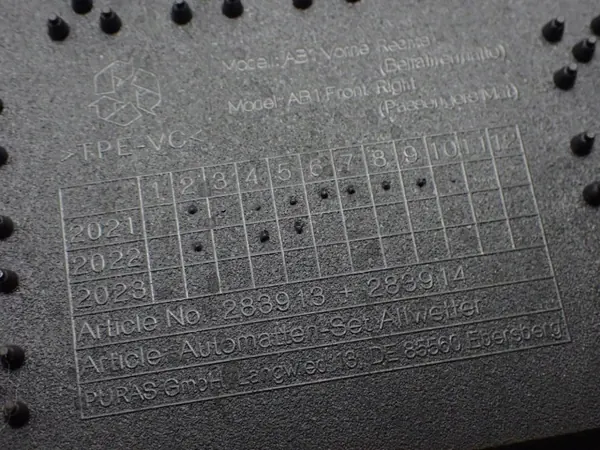 Subaru XV 14R Gummifußmatten OEM - Gebraucht image 6