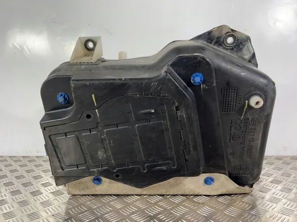 Réservoir AdBlue OEM FOB23757 pour SsangYong Rexton 2019 image 5