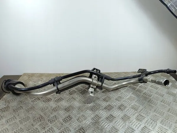 Hyundai Kona II tankdop OEM 31030BE500 image 2