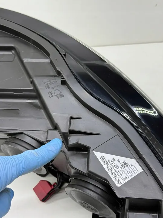 AUDI A6 C7 Linker Scheinwerfer Bi-Xenon Original 4G0941043D image 9