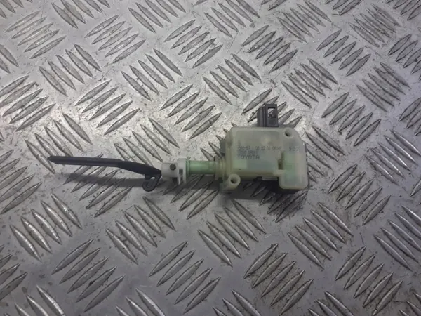 Polttoaineläppätoimija OEM 7703005011 Toyota Avensis T25 image 2
