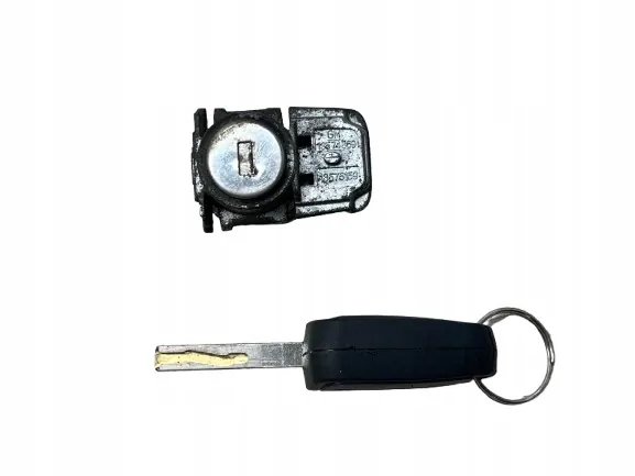 Framvänster dörrklädsel OEM 13574869 - Opel OE image 2