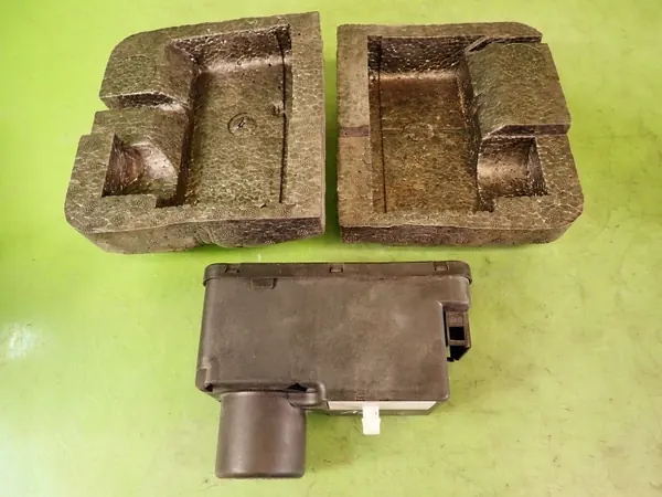 VW centrale vergrendelpomp OEM 1H0962257G Golf III 96 image 2