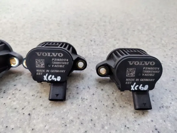 Sensor de Posição da Árvore OEM 31480174 Volvo image 6