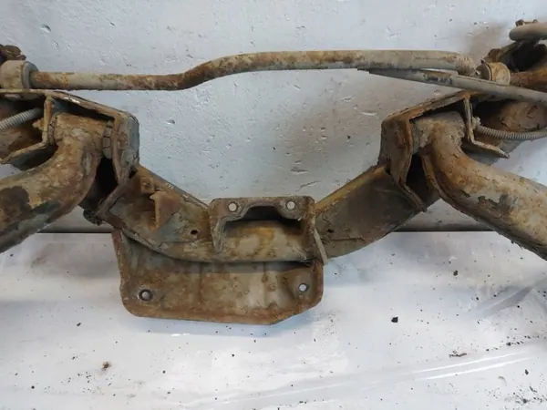 VW Golf III Mk3 Hinterachsschwinge OEM Gebraucht image 8