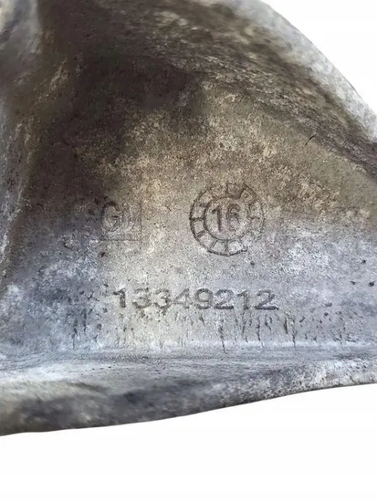 Opel Astra J 1.6CDTI Halbwellenhalterung OEM 13349212 image 5