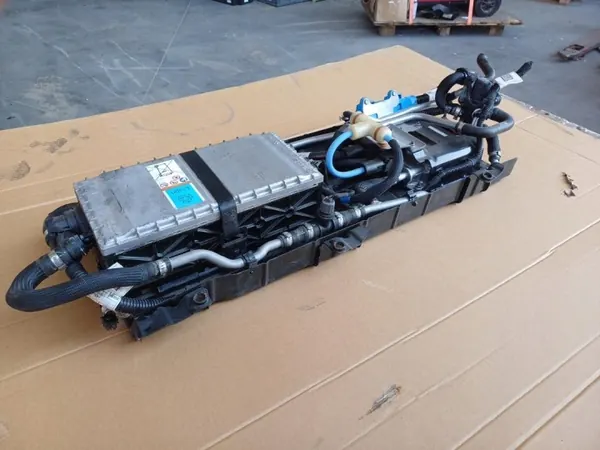 Módulo de soporte batería Maserati Tonale OEM 00463530260 image 6