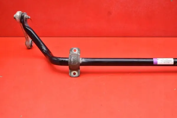 Barra Estabilizadora Delantera OEM 4M0411305B Audi E-Tron image 7