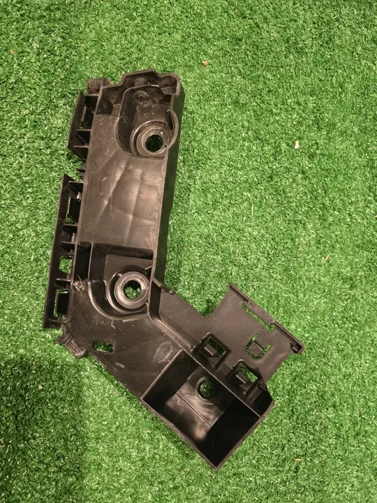 VW GOLF VIII 8 Suporte de Para-choque Direito Traseiro 5H6807394D image 2