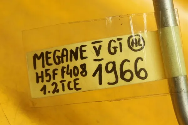 Guide de Jauge d'Huile OEM 111510584R pour Renault Megane image 9