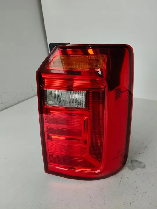 Luz trasera derecha VW Caddy 2K 2K5 15- OEM image 2